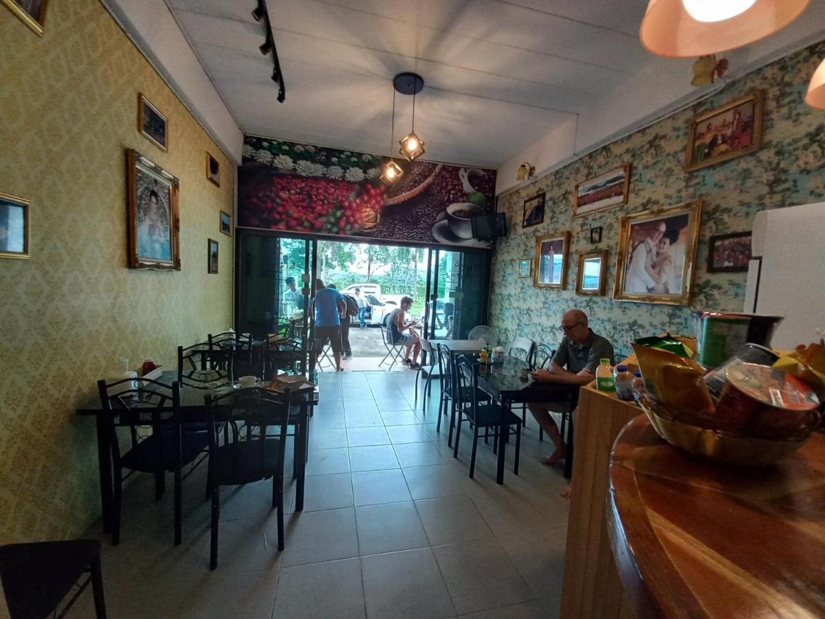 Amaretto Hostel Surat Thani Zewnętrze zdjęcie