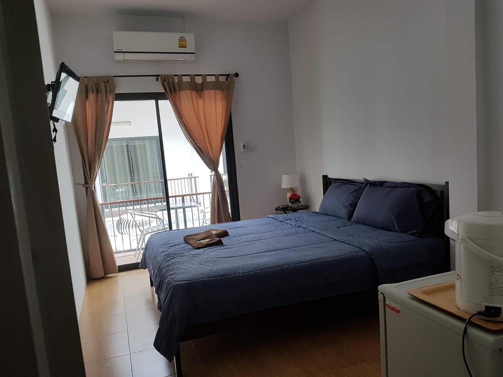 Amaretto Hostel Surat Thani Zewnętrze zdjęcie