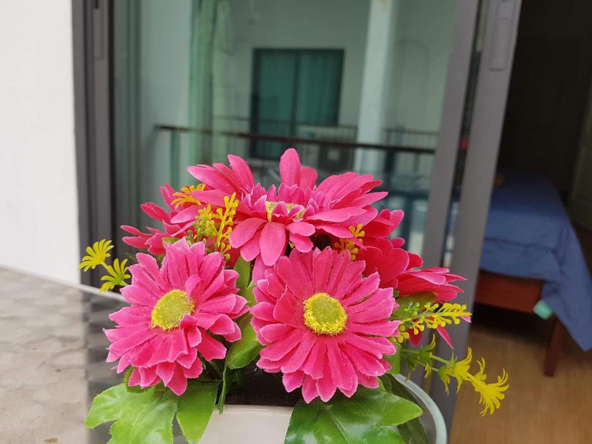 Amaretto Hostel Surat Thani Zewnętrze zdjęcie
