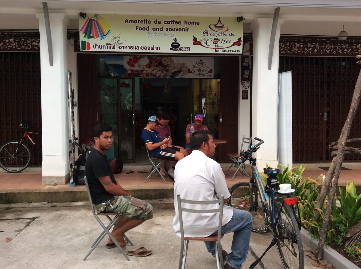 Amaretto Hostel Surat Thani Zewnętrze zdjęcie