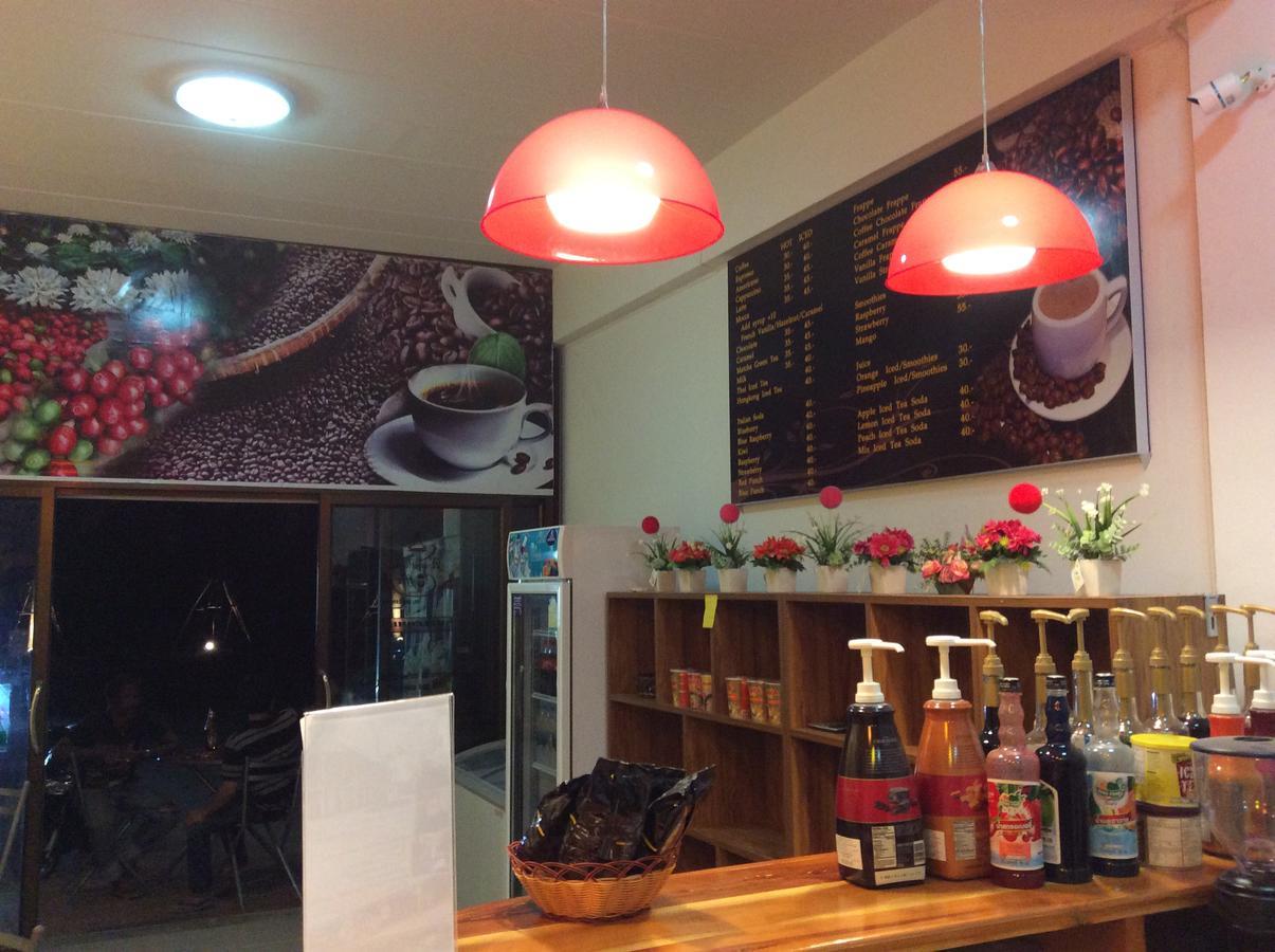 Amaretto Hostel Surat Thani Zewnętrze zdjęcie