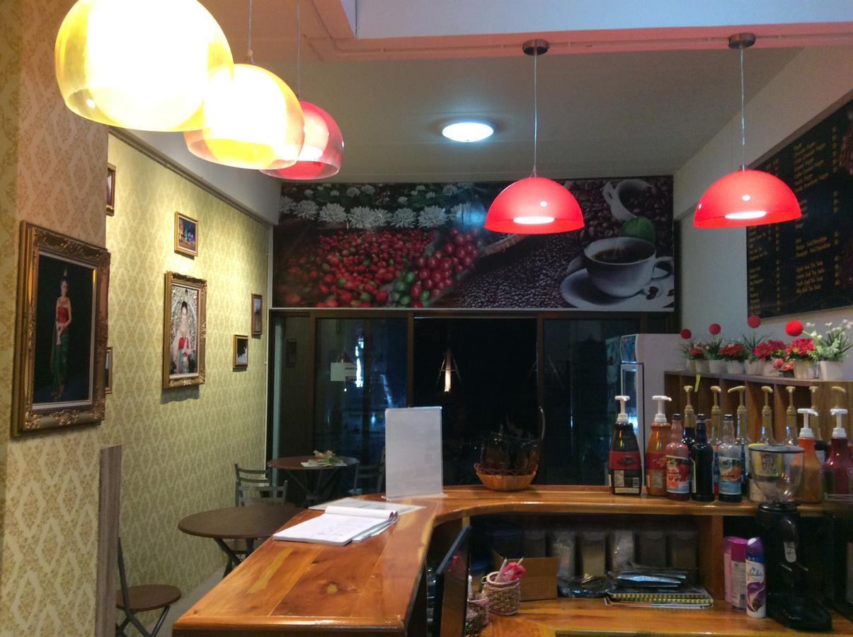 Amaretto Hostel Surat Thani Zewnętrze zdjęcie